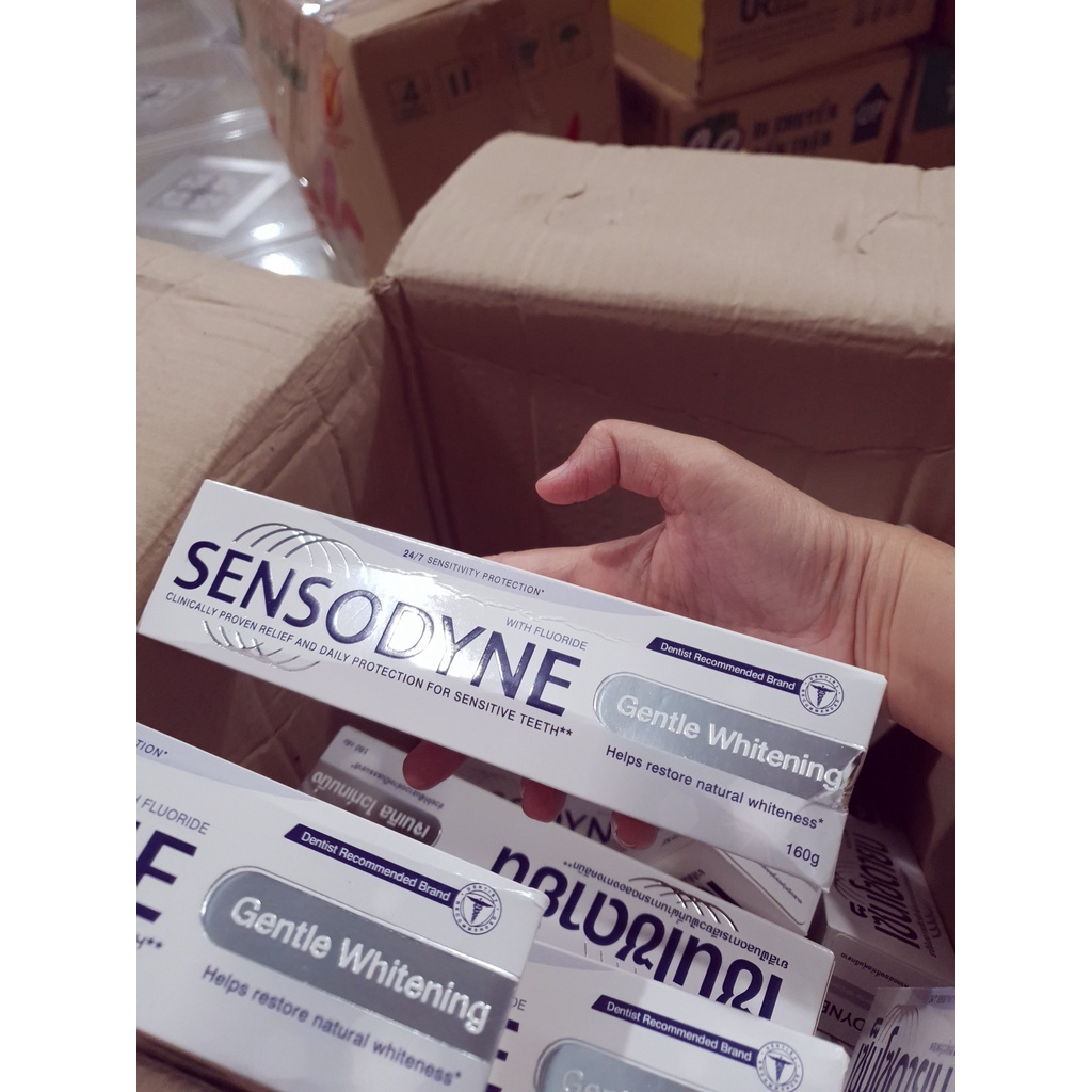 Kem Đánh Răng Sensodyne Gentle Whitening 160g Bảo Vệ Răng Ê Buốt