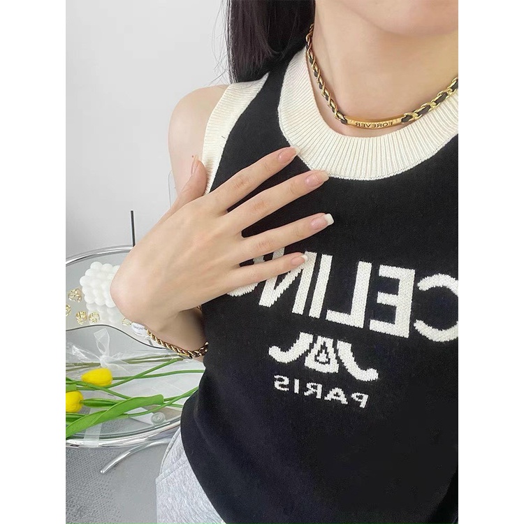 Áo thun nữ ba lô sát nách dáng croptop ngắn in hình chữ phối viền màu xinh