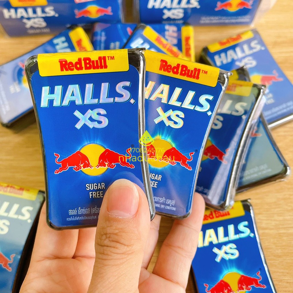 Một hộp kẹo viên ngậm không đường Hall vị Redbull tăng lực Thái Lan hộp 13.8g