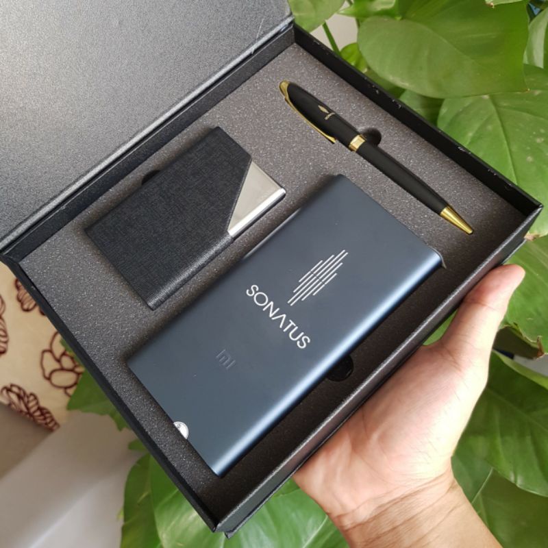 Pin Sạc Dự Phòng Xiaomi 10000mAh Gen 3 18W - khắc tên, logo, hình ảnh, câu chúc theo yêu cầu