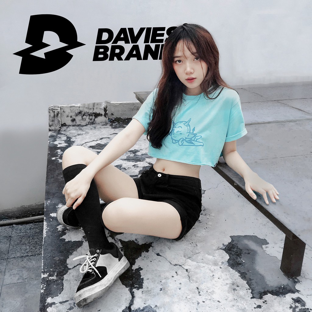 Áo thun croptop nữ form rộng tay ngắn DAVIES D Devil ss2 Croptop | BigBuy360 - bigbuy360.vn