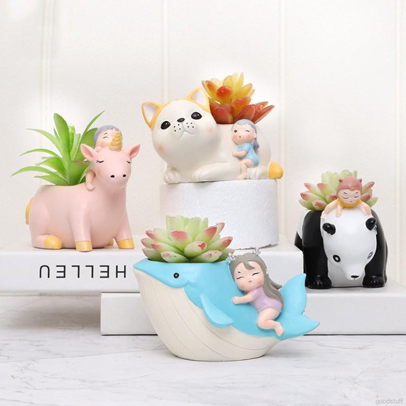 Chậu Hoa Thiết Kế Đơn Giản Độc Đáo Tiện Dụng