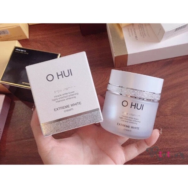 Kem dưỡng trắng da Ohui