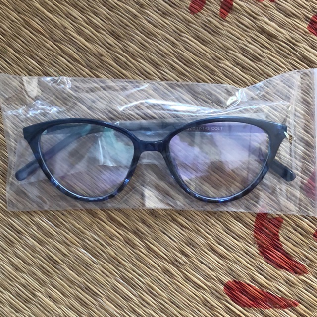 Kính mắt mèo thời trang | BigBuy360 - bigbuy360.vn