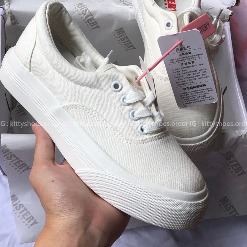 Giày Ulzzang Trắng Đơn Giản Đế Bánh Mì - G01