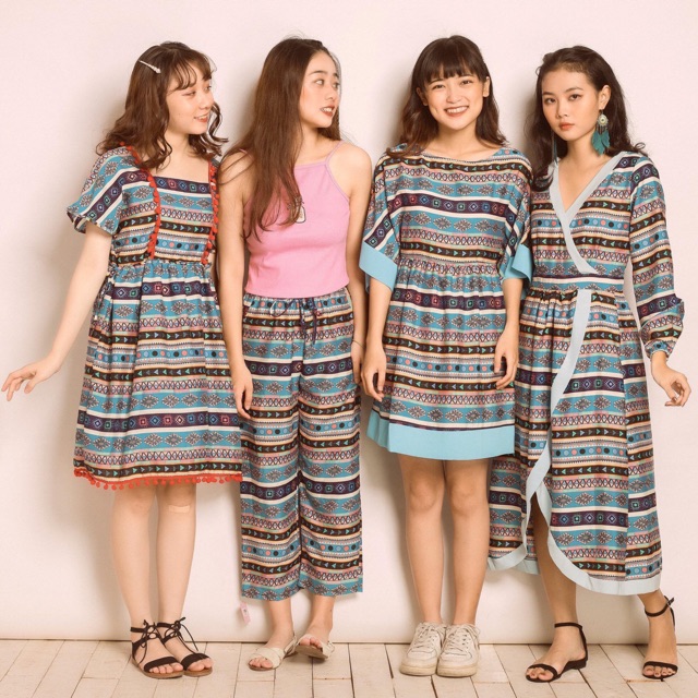 Đủ 5 màu Đầm thổ cẩm hoạ tiết boho váy du lịch bohemian_ Đầm thiết kế babydoll hoạ tiết du mục vintage