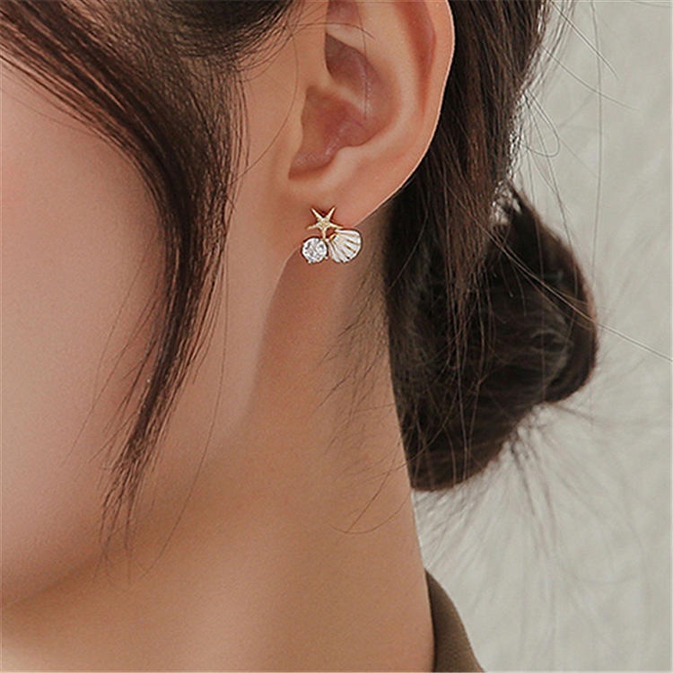 Bông Tai Hình Ngôi Sao Năm Cánh Đính Ngọc Trai Dễ Thương Ngọt Ngào Phong Cách Hàn Quốc