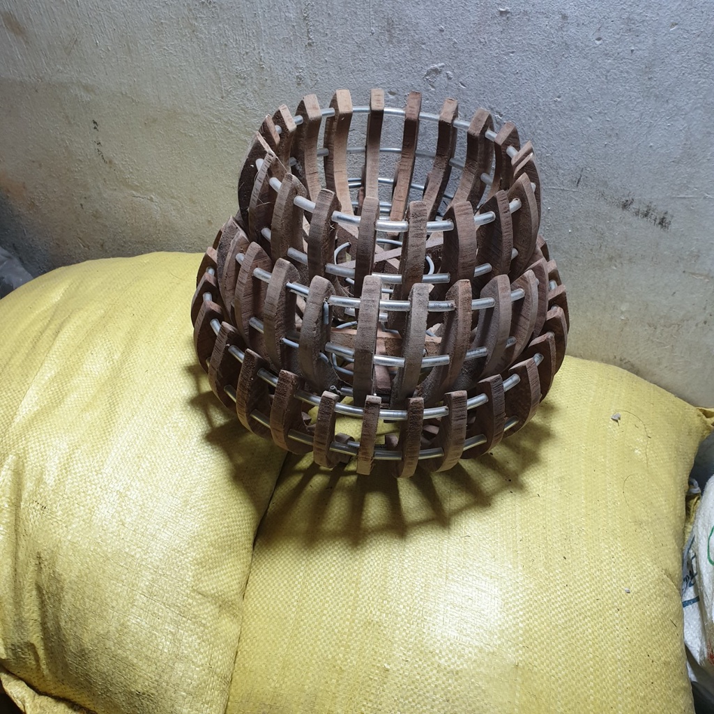 Chậu gỗ trồng lan - gỗ nhãn, Dáng bí Phi 20, 25, 30
