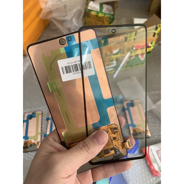 Kính samsung s20 fe dùng cho a e thợ ép kính,hàng đúng chuẩn đã so ớm vào màn