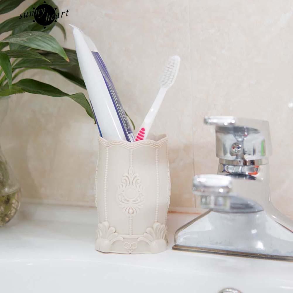 Hộp đựng cọ trang điểm đa năng tiện dụng