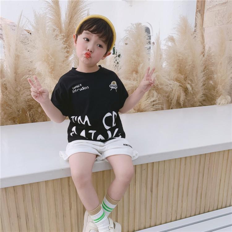 Bộ Áo Thun Cotton Tay Ngắn Kèm Quần Ngắn Phong Cách Hàn Quốc Thời Trang Mùa Hè Mới Cho Bé Trai