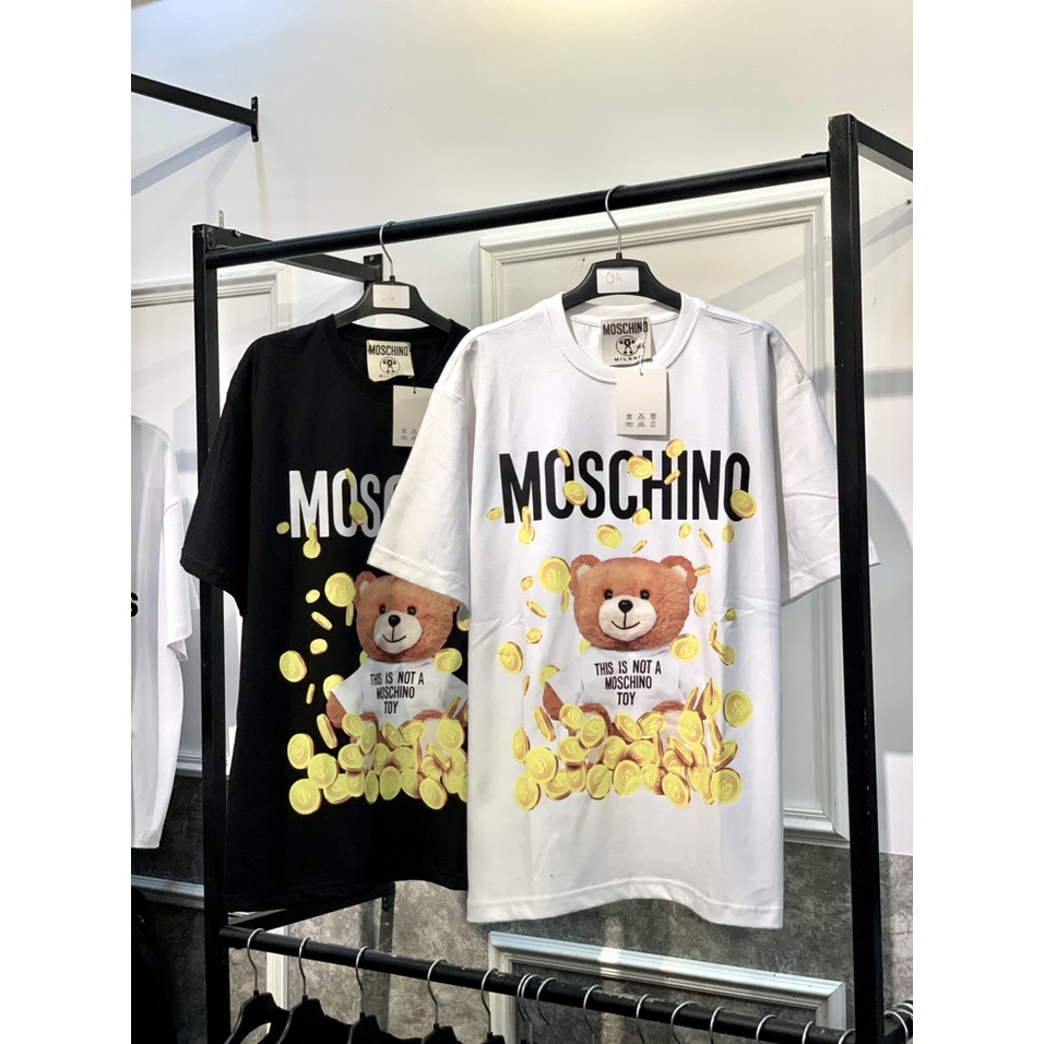 [Best Quality] Áo Thun Moschino Gấu Dollar ,Áo Thun Cộc Tay Chất Liệu Cotton 100% In Chữ Moschino Dành Cho Cả Nam Và Nữ
