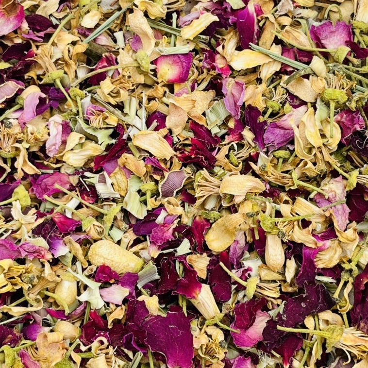 KAROSE FLORAL Hoa Thơm Xông Mặt Hoa Hồng, Hoa Bưởi, Sả Chanh, Sạch Da, Da Mềm Mại, Khỏe Mạnh