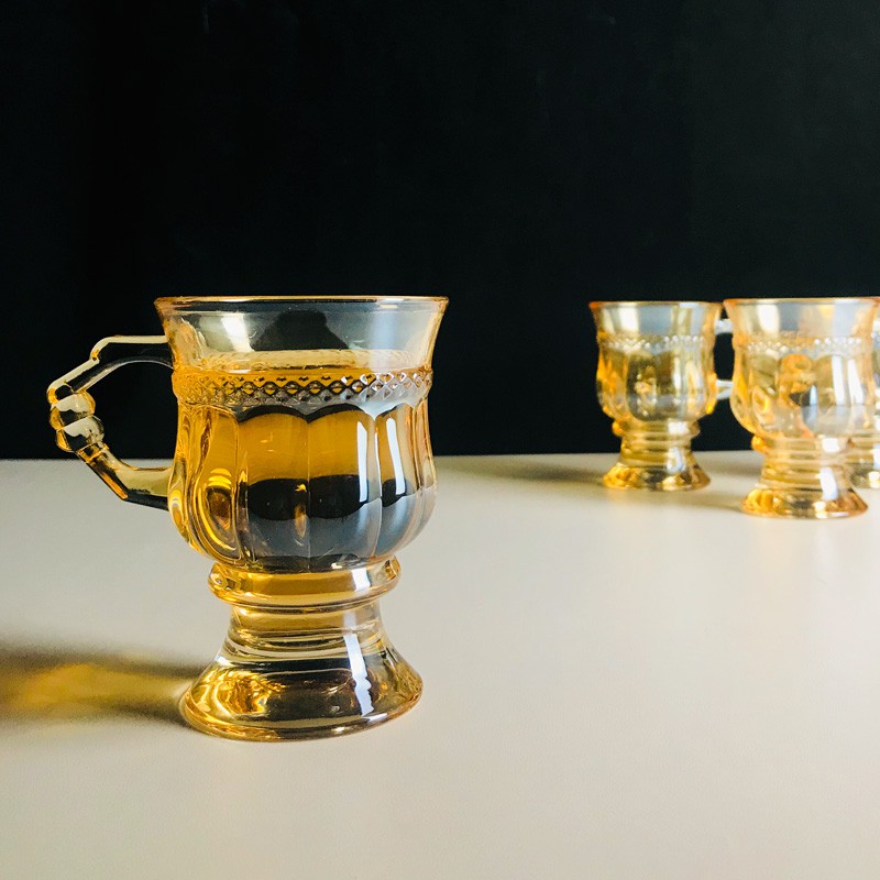 Ly Thuỷ Tinh [𝗩𝗶𝗻𝘁𝗮𝗴𝗲] đậm chất châu Âu - Ly Thuỷ Tinh VVHISKY Đẹp Đế Cao Có Quai Cầm - TT01 | BigBuy360 - bigbuy360.vn