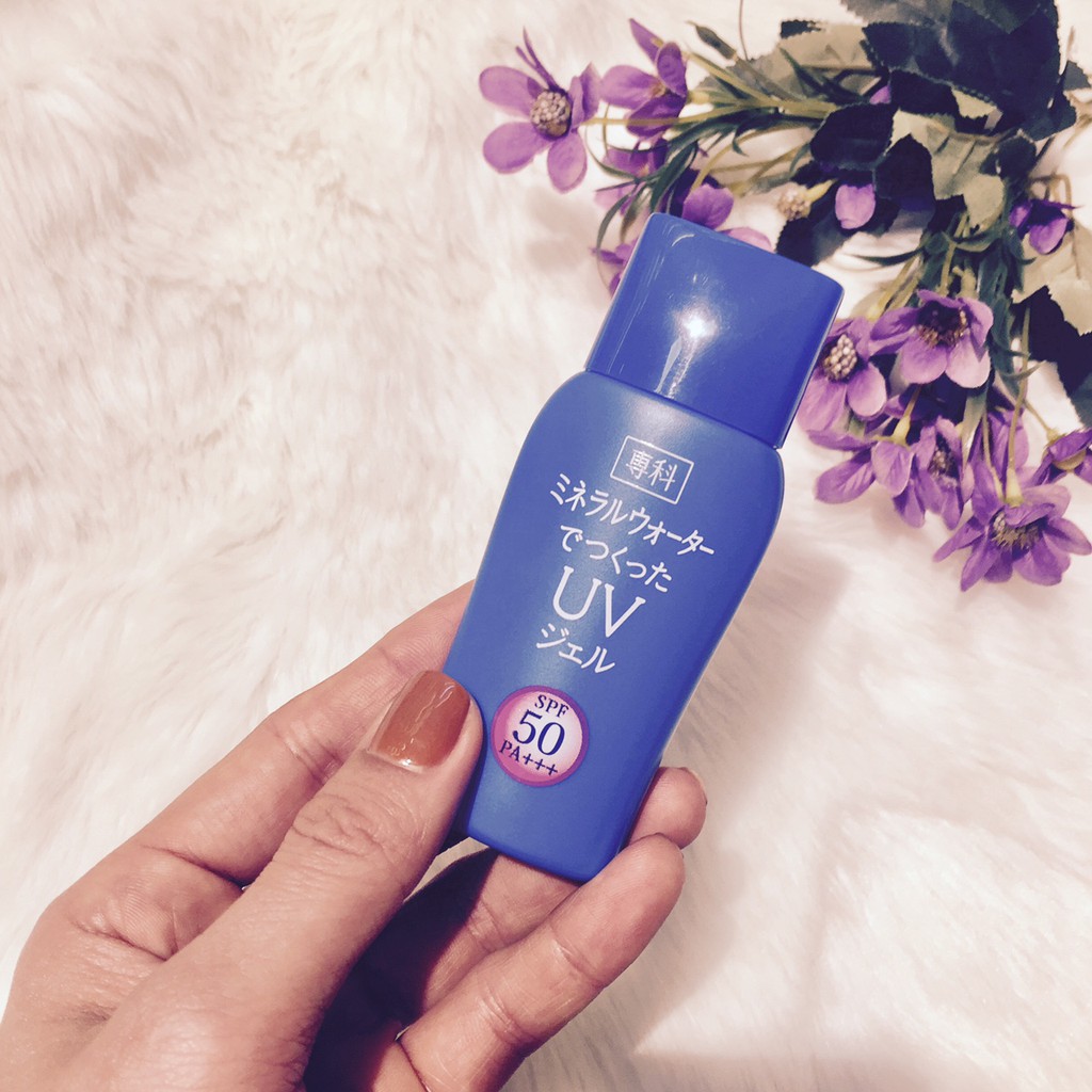 Kem chống nắng Shiseido màu xanh Mineral Water Senka SPF 50 40ml