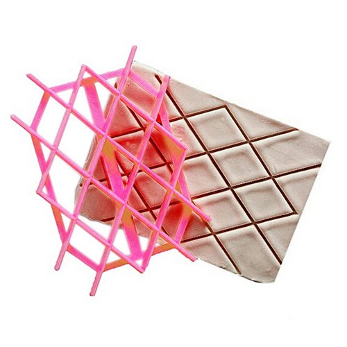 Khuôn Cắt Tạo Hình Trang Trí Bánh