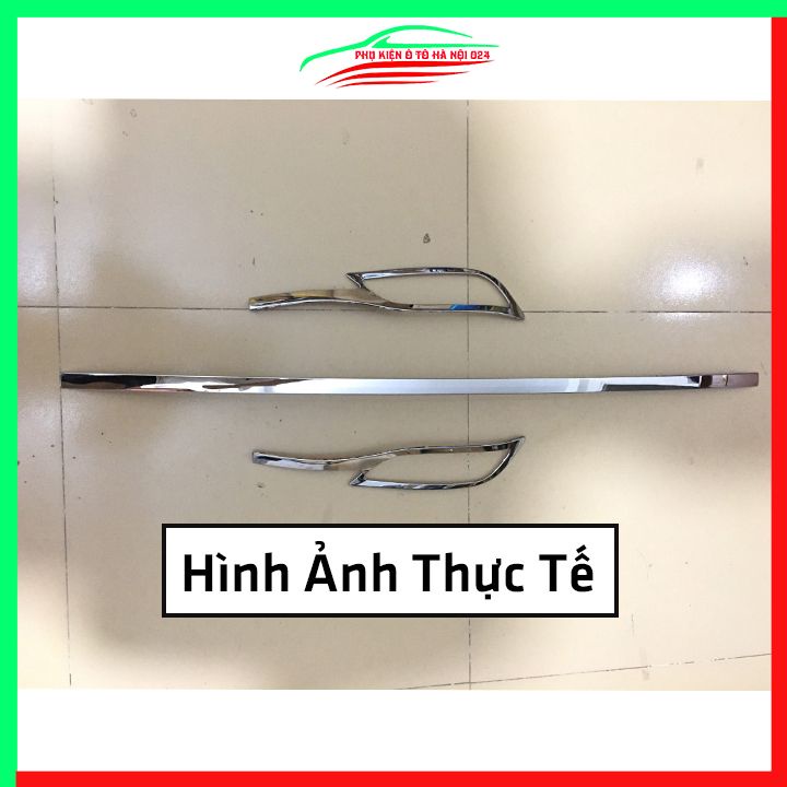 Ốp cản sau Camry 2019-2020 mạ crom trang trí chống trầy bảo vệ xe