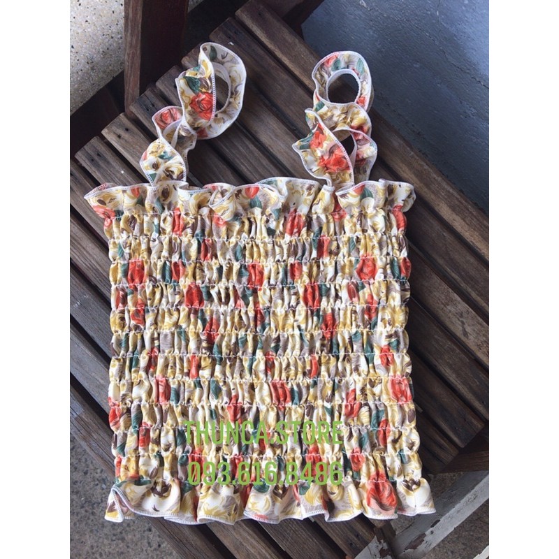 Áo croptop 2 dây hoa nhí ulzzang