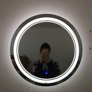 Gương bàn trang điểm có led