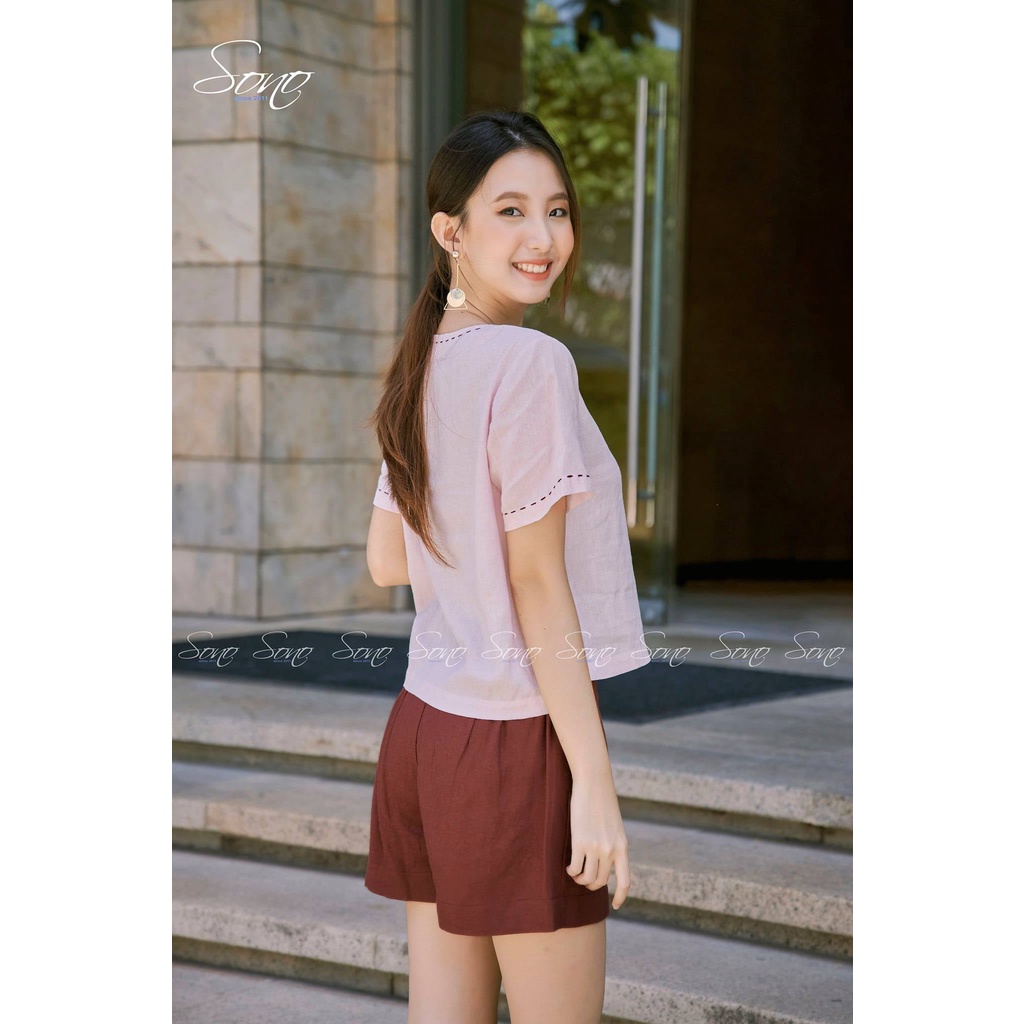 Sono - Áo Kiểu Chất Liệu Linen Hàng Thiết Kế Họa Tiết Thêu Đột Chỉ Tinh Tế
