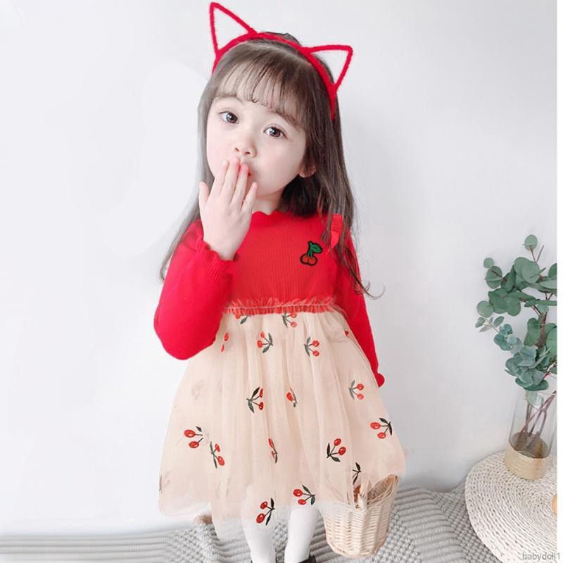 Đầm dài tay phối lưới họa tiết trái cherry cho bé