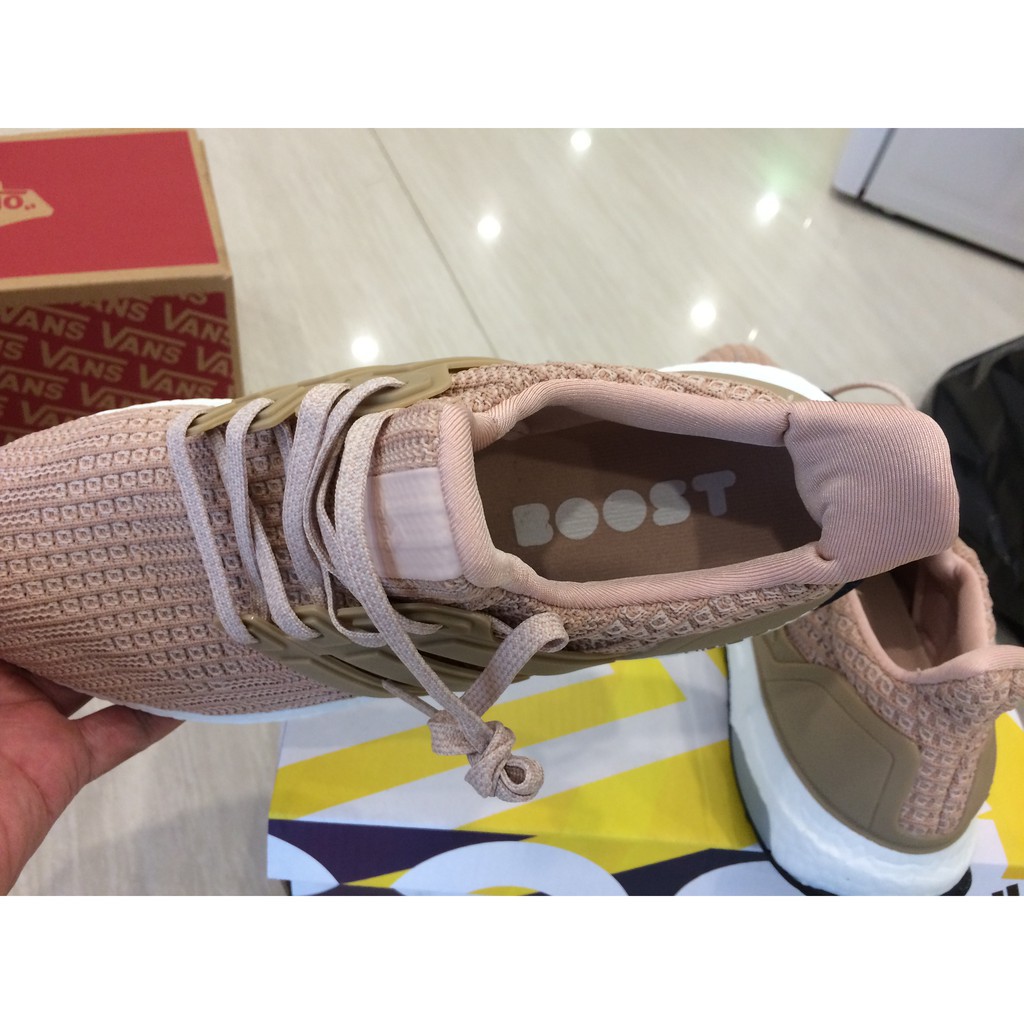 Sales 8-8 Giày ultra boost mầu hồng nhạt (fullbox) 👟 👟 2020 ️🥇 New B new Xịn ::p new 🌐 :) :