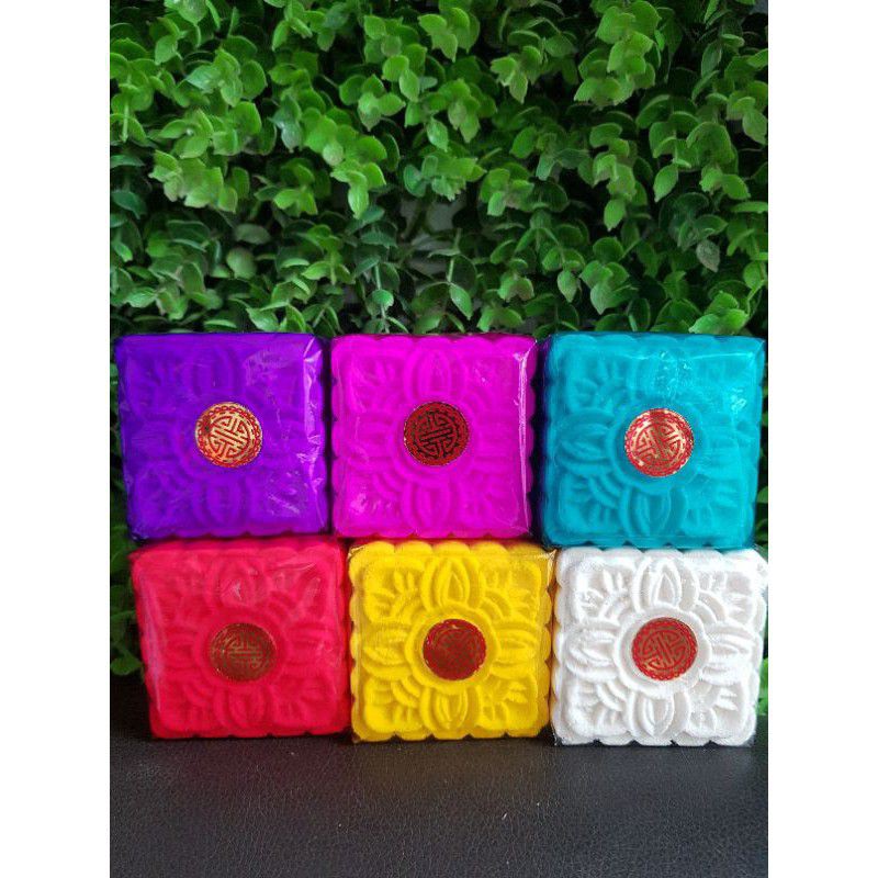 Sỉ 50 chiếc oản thờ ngũ sắc (ko trang trí ) 65g/chiếc