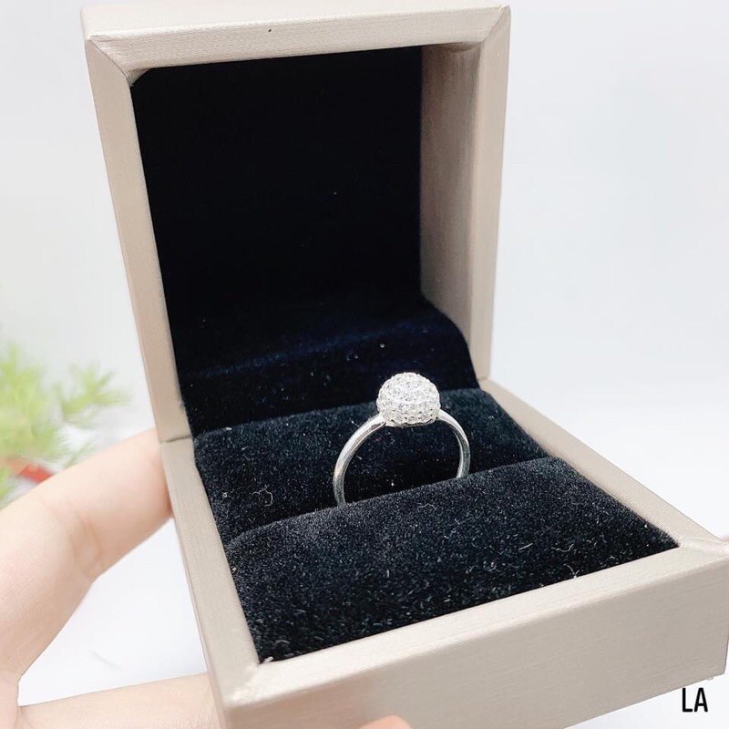 NHẪN CẦU ĐÁ BẠC TA