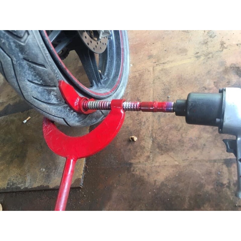 Ép lốp xe Bằng tay ( súng bắn khẩu )