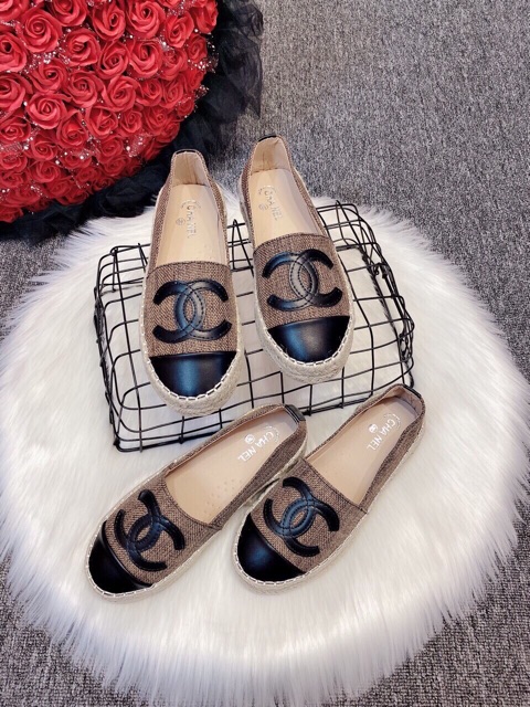 Giày slipon viền cói