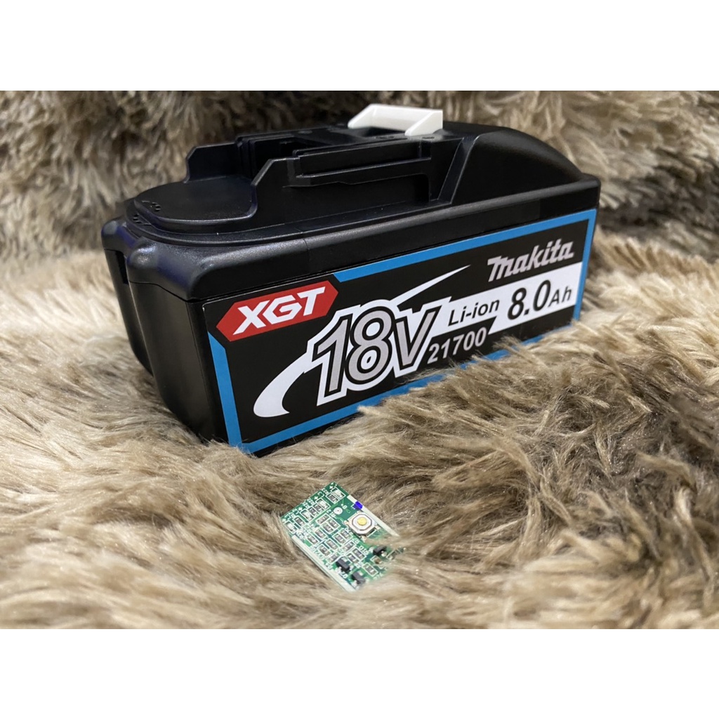 Vỏ mạch Makita 5s-2p 18V 8AH cell 21700 , Led báo pin, nhận sạc zin và có tem đáy.