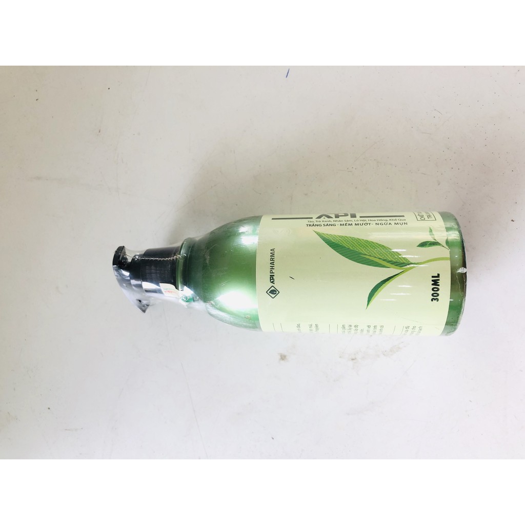 Sữa Tắm Thảo Dược API - Giúp Da Trắng Sáng, Mềm Mướt & Ngừa Mụn CHAI 300ML | BigBuy360 - bigbuy360.vn