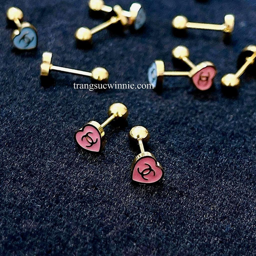 Hoa tai nữ titan Tim hồng