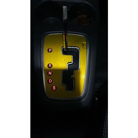 Decal dán mặt cần số Mitsubishi Attrage