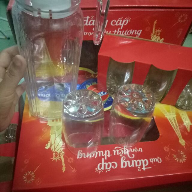 Combo thay đổi giá. Hàng khuyến mãi siêu đẹp mà giá thì siêu mềm. Chỉ 75k cho khách đà Nẵng. Nhanh tay đặt hàng.
