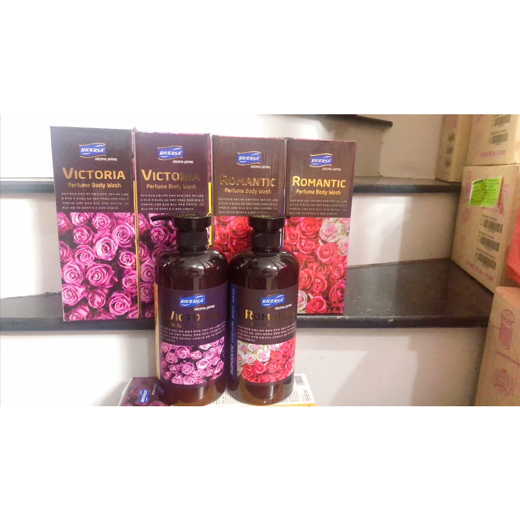 Sữa tắm hương nước nước hoa RIVERSA 950ml