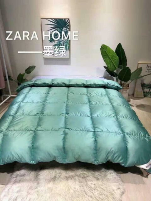 Ruột chăn lông vũ Zara hàng cao cấp kích thước 2mx2m3  - kèm túi ạ