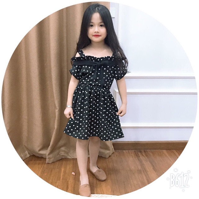Sỉ váy voan chấm bi