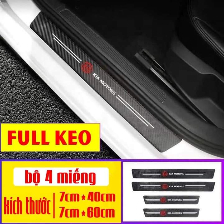 Miếng Dán Decal bảo vệ bậc chân xe ô tô, Miếng CACBON dán chông trày sước chân ô tô, có logo theo hãng