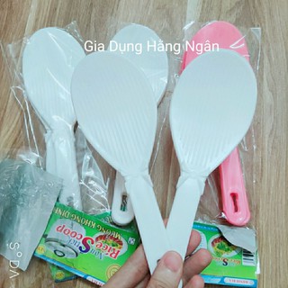 Muôi / Môi xới cơm nơ nhiều màu