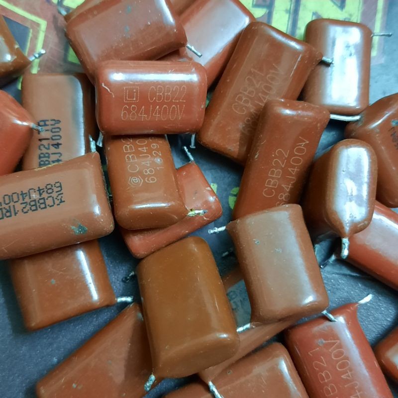 5 con tụ đỏ 684j/250 - 400v  tháo máy