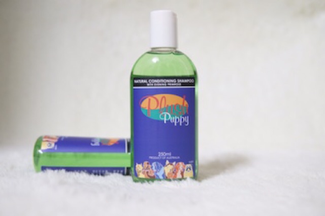 Dầu tắm tinh dầu hoa anh thảo Plush Puppy 250ml