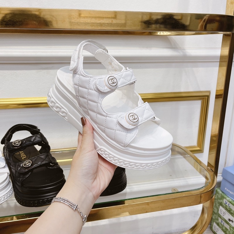 Sandal thể thao khuy tròn hai quai dán ngang đế cao fullbox