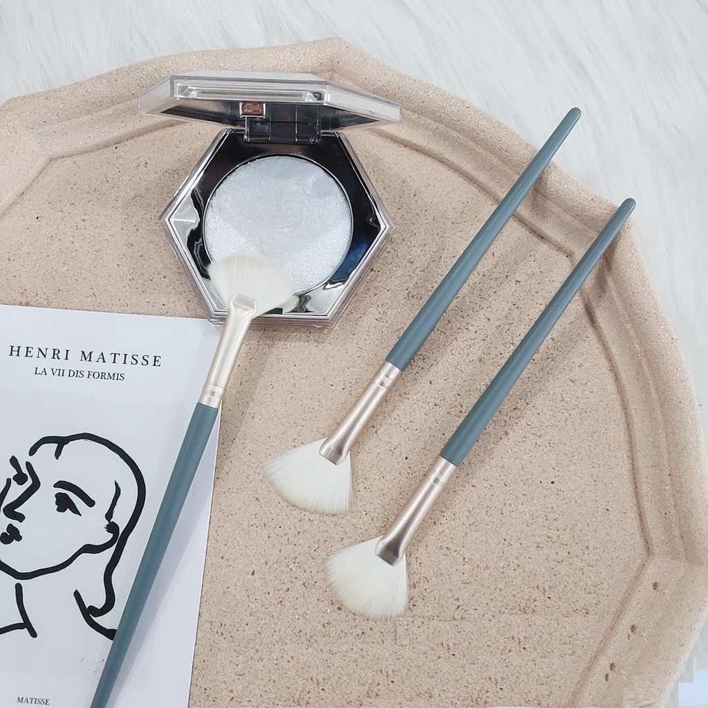 Cọ highlight bắt sáng LitiBeauty, cọ đanh khối đầu lông cọ mềm mại sang trọng
