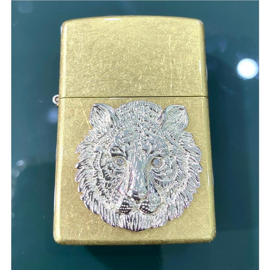 Emblem mặt hổ đính đá