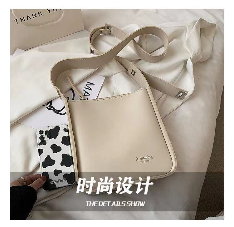 Túi Đeo Chéo Thời Trang Mùa Hè Đơn Giản Sành Điệu Dành Cho Nữ