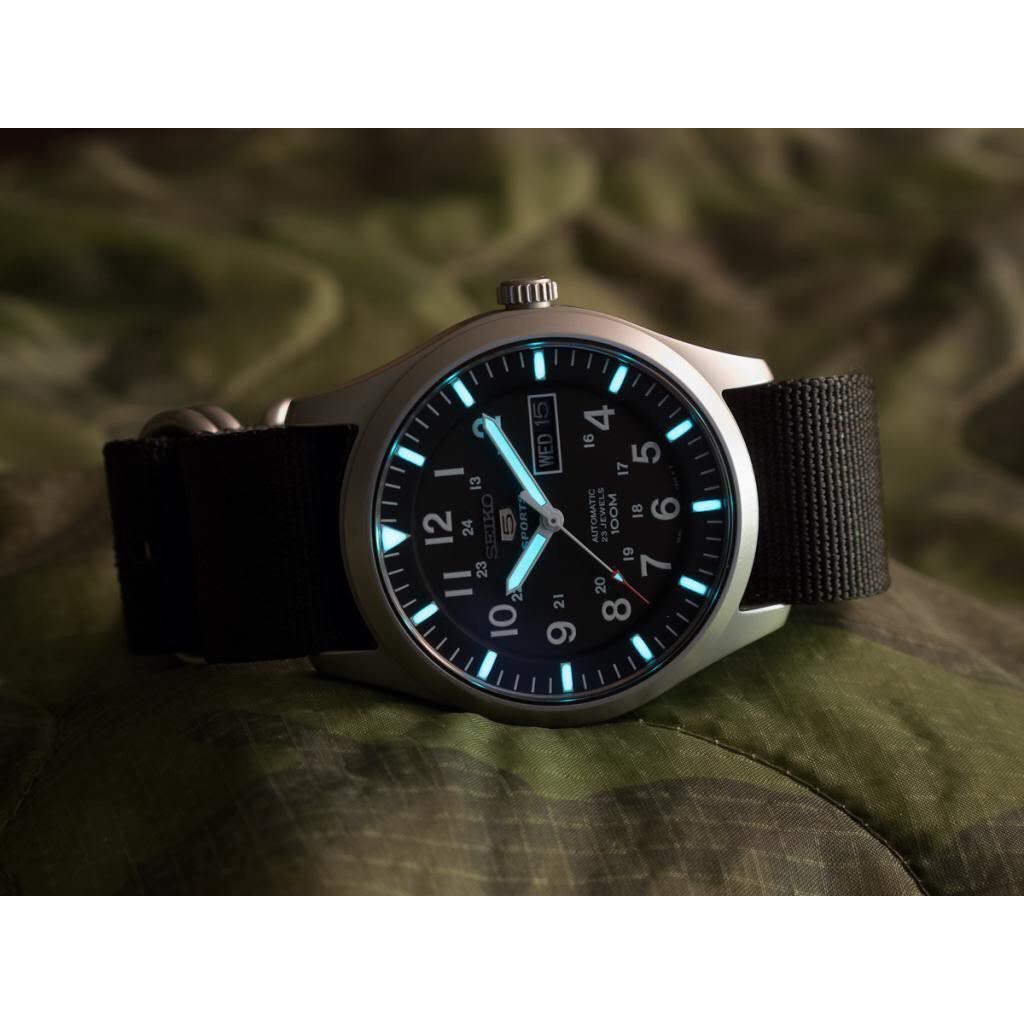 Đồng hồ nam Seiko 5 Quân Đội SNZG15K1