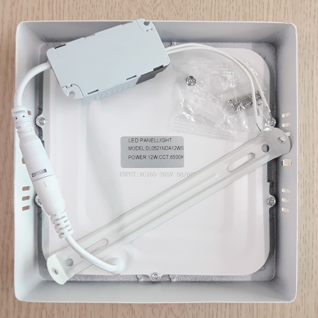 Đèn LED ốp trần vuông 12w cho ánh sáng trắng, góc sáng rộng, tiết kiệm điện, siêu bền
