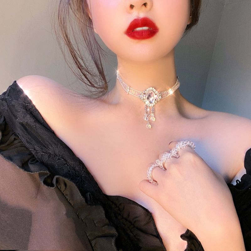 Nhẫn hạt đa giác trong suốt cực sang mã SS-079904