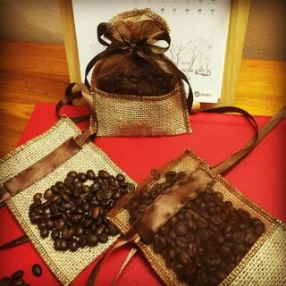 Túi thơm cafe treo xe ô tô